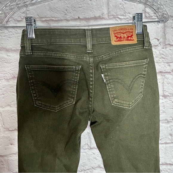 Levi’s 535 Olive Green Destroyed Knee Skinny Jeans - Picture 6 of 14